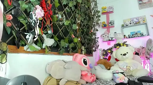 LunaDeCristall online show from 11, 2, 2025