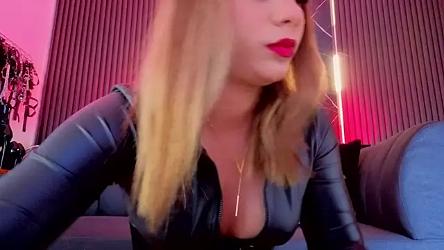 Snapshot of KateStone chatting on 24, 6, 2026 KateStone online show from 24, 6, 2026