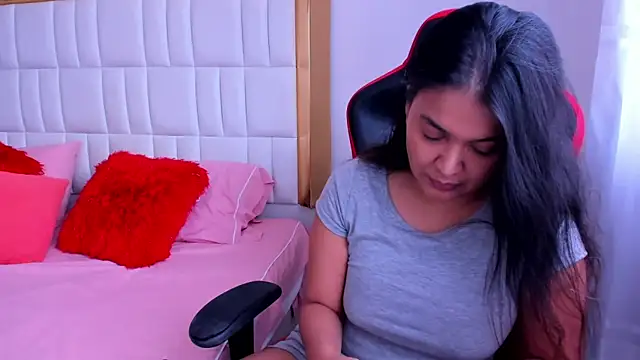 MadelineJackson online show from 22, 9, 2025