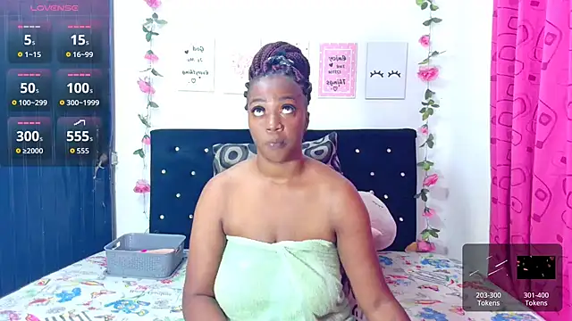 CiaraEbony online show from 11, 11, 2025