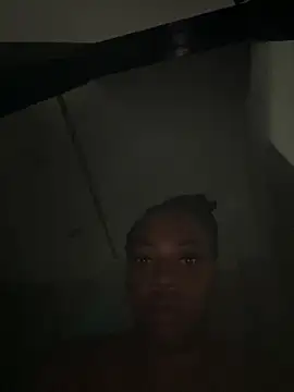 CiaraEbony online show from 13, 5, 2026