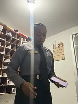 CiaraEbony online show from 13, 4, 2026