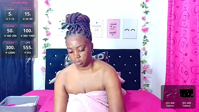 CiaraEbony online show from 22, 10, 2025