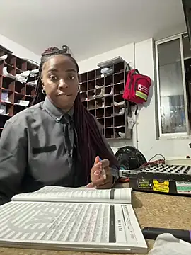CiaraEbony online show from 27, 5, 2026