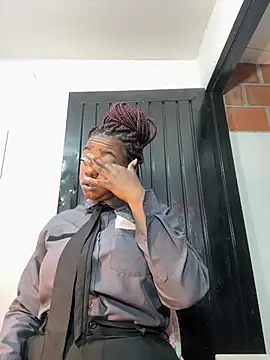 Snapshot of CiaraEbony chatting on 9, 7, 2026 CiaraEbony online show from 9, 7, 2026