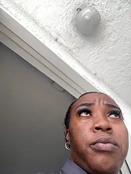 CiaraEbony online show from 18, 5, 2026
