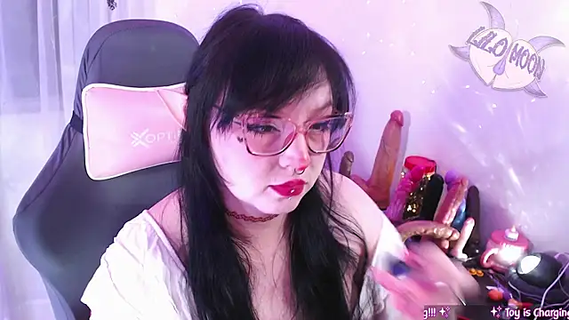 LiloMoon69 online show from 18, 5, 2026