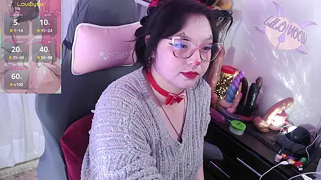 LiloMoon69 online show from 1, 10, 2025