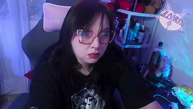 LiloMoon69 online show from 18, 3, 2025