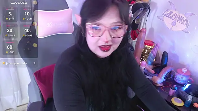 LiloMoon69 online show from 5, 10, 2025