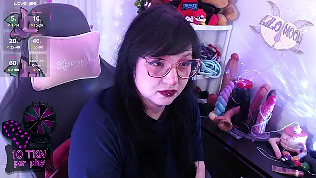 LiloMoon69 online show from 10, 2, 2026