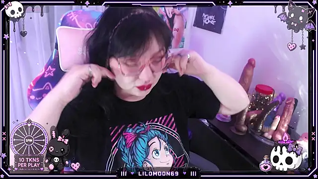 Snapshot of LiloMoon69 chatting on 11, 7, 2026 LiloMoon69 online show from 11, 7, 2026