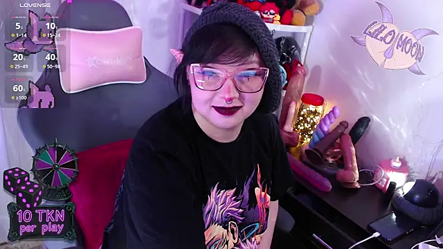 LiloMoon69 online show from 15, 11, 2025