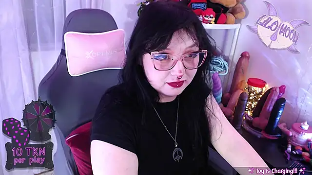 LiloMoon69 online show from 7, 2, 2026