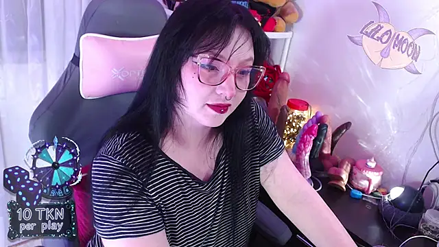 LiloMoon69 online show from 8, 1, 2026