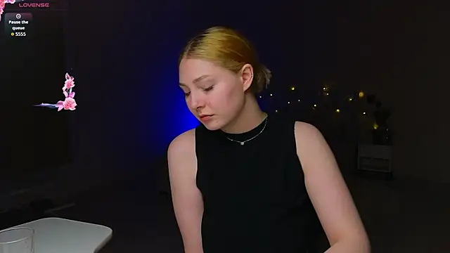 Catherine River online show from 2, 5, 2026