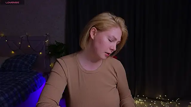 Snapshot of Catherine_River chatting on 18, 2, 2026 Catherine River online show from 18, 2, 2026