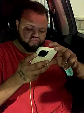Snapshot of papijusto chatting on 13, 11, 2025 papijusto online show from 13, 11, 2025