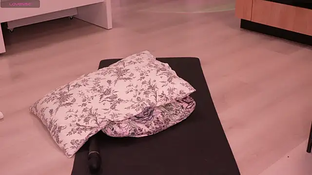 evaahothead online show from 23, 2, 2025