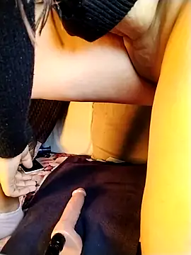 sexylaya2 online show from 17, 1, 2026