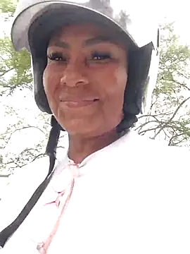 OliviaBurning online show from 8, 9, 2025