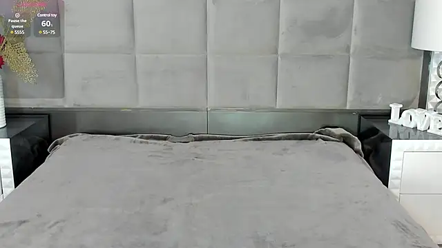 OliviaBurning online show from 18, 3, 2025