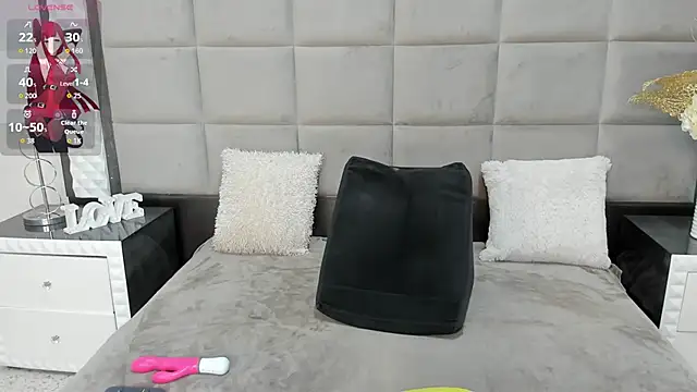 OliviaBurning online show from 25, 11, 2025