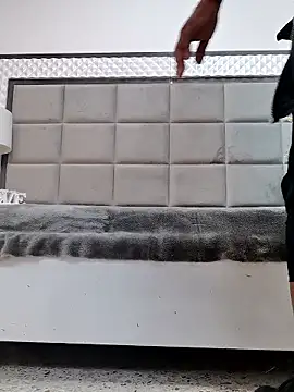 OliviaBurning online show from 6, 11, 2025