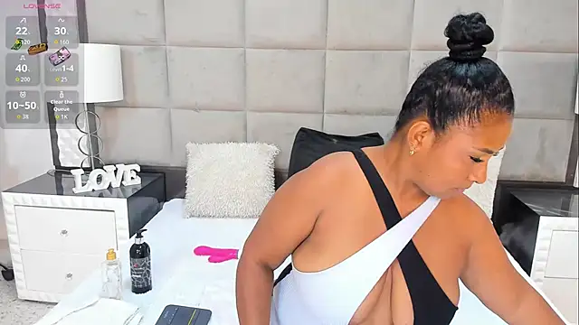 OliviaBurning online show from 18, 3, 2026