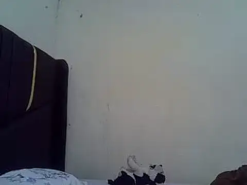 Snapshot of pretty_vivy chatting on 6, 3, 2025 pretty vivy online show from 6, 3, 2025