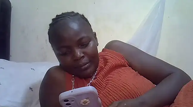 Snapshot of pretty_vivy chatting on 4, 3, 2025 pretty vivy online show from 4, 3, 2025