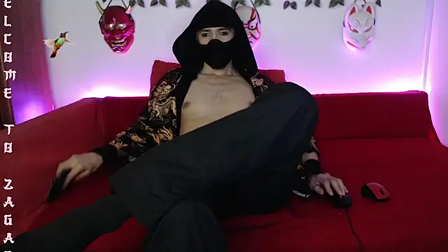 Snapshot of zagarah- chatting on 23, 10, 2025 zagarah- online show from 23, 10, 2025