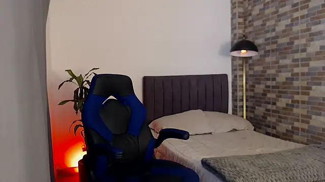 NicoleHaley online show from 17, 12, 2025