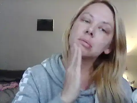 burrkitty online show from 27, 12, 2024