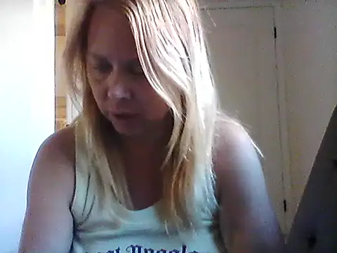 burrkitty online show from 26, 11, 2025