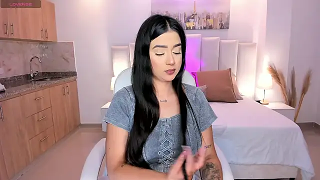 amelie jhons online show from 27, 2, 2026