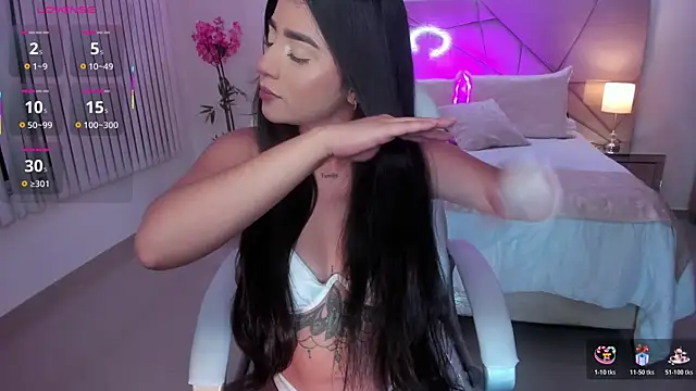 amelie jhons online show from 3, 5, 2026