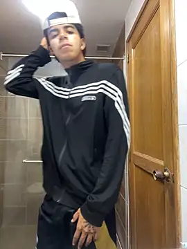 JoanG10 online show from 6, 11, 2025