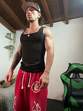 Valentino Xander online show from 5, 2, 2026