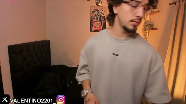 Valentino Xander online show from 13, 11, 2025