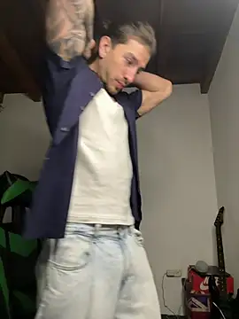 Valentino Xander online show from 14, 2, 2026