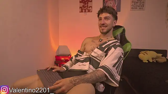 Snapshot of Valentino_Xander chatting on 16, 5, 2026 Valentino Xander online show from 16, 5, 2026