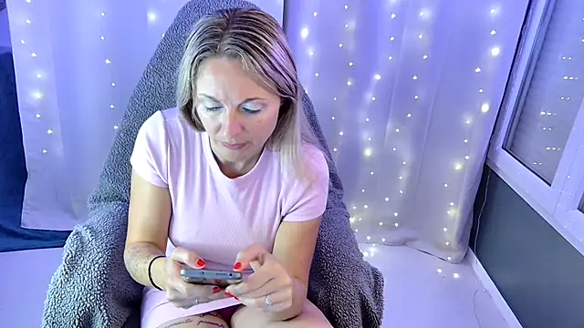 cassiehotsexy online show from 19, 9, 2025