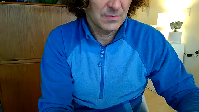 costanza7070 online show from 6, 3, 2025