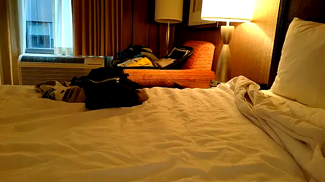 costanza7070 online show from 3, 3, 2025