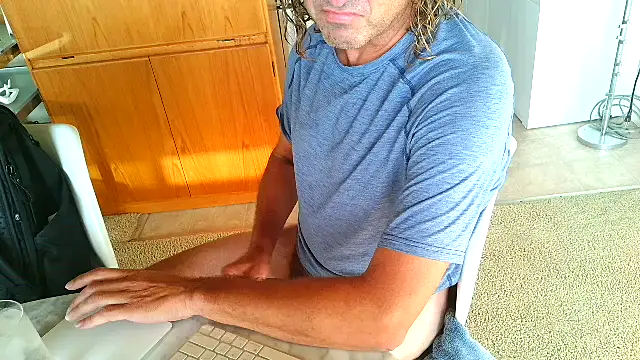 Snapshot of costanza7070 chatting on 14, 7, 2026 costanza7070 online show from 14, 7, 2026