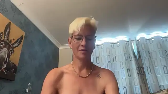 JennyHazel1 online show from 16, 7, 2026