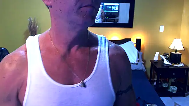 Snapshot of SaraandJuanDP chatting on 2, 3, 2025 SaraandJuanDP online show from 2, 3, 2025