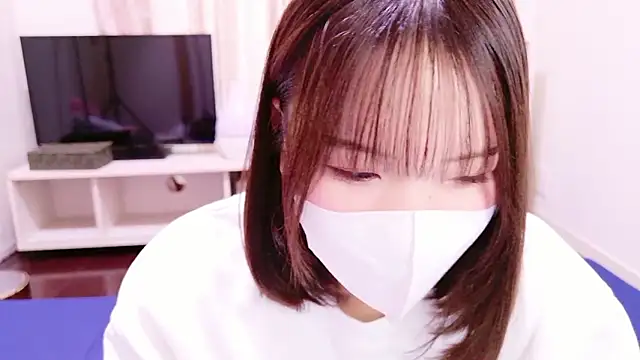 Snapshot of mari_tan_ch chatting on 13, 11, 2025 mari tan ch online show from 13, 11, 2025