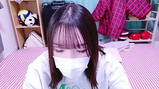 Snapshot of mari_tan_ch chatting on 14, 12, 2025 mari tan ch online show from 14, 12, 2025